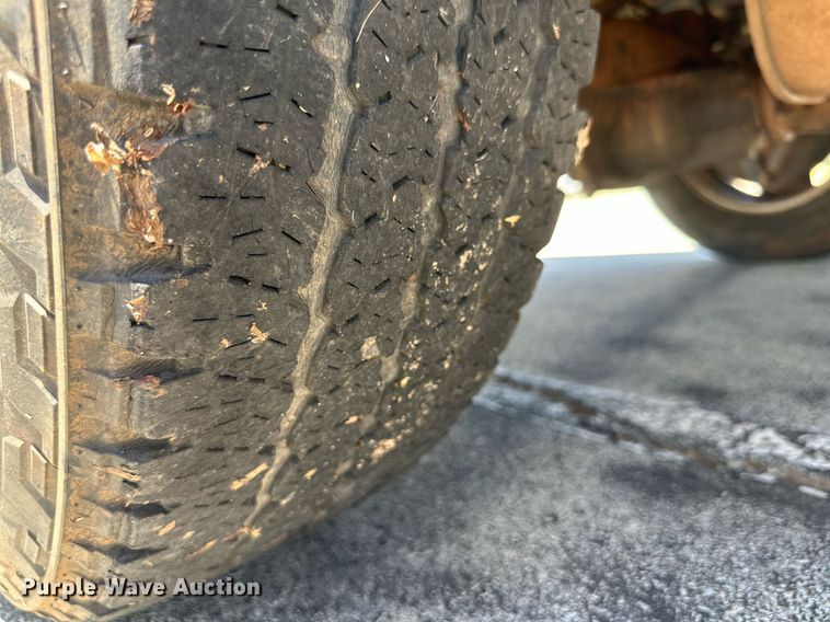 image for item KM9846 2005 Ford F150  Ext. Cab pickup truck