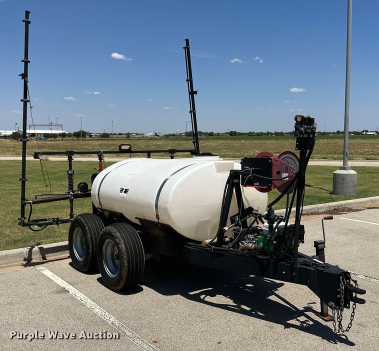 image for item KM9848 Wylie Manufacturing Co  turf sprayer
