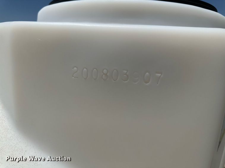 image for item KM9848 Wylie Manufacturing Co  turf sprayer