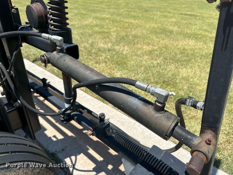 image for item KM9848 Wylie Manufacturing Co  turf sprayer