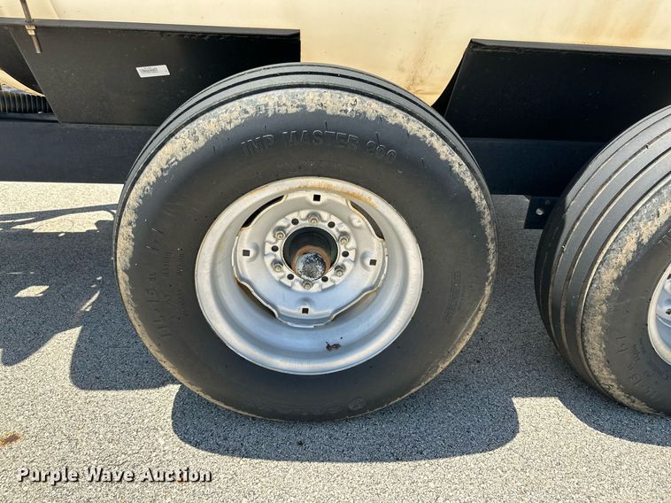 image for item KM9848 Wylie Manufacturing Co  turf sprayer