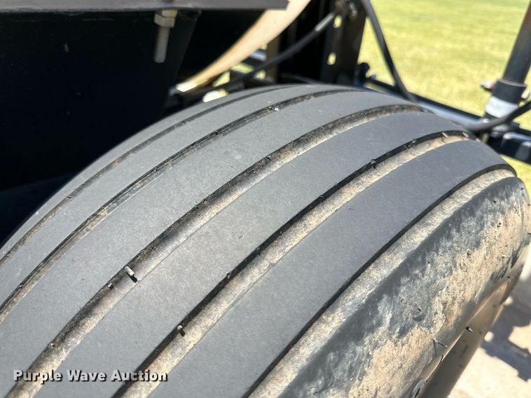 image for item KM9848 Wylie Manufacturing Co  turf sprayer