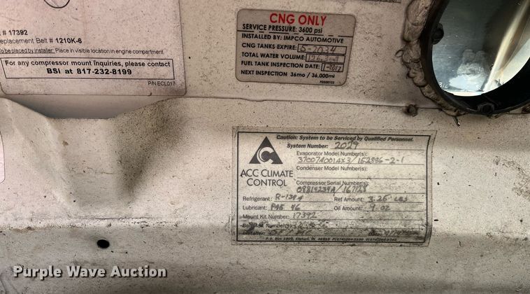 image for item LE9542 2014 Chevrolet Express  shuttle bus