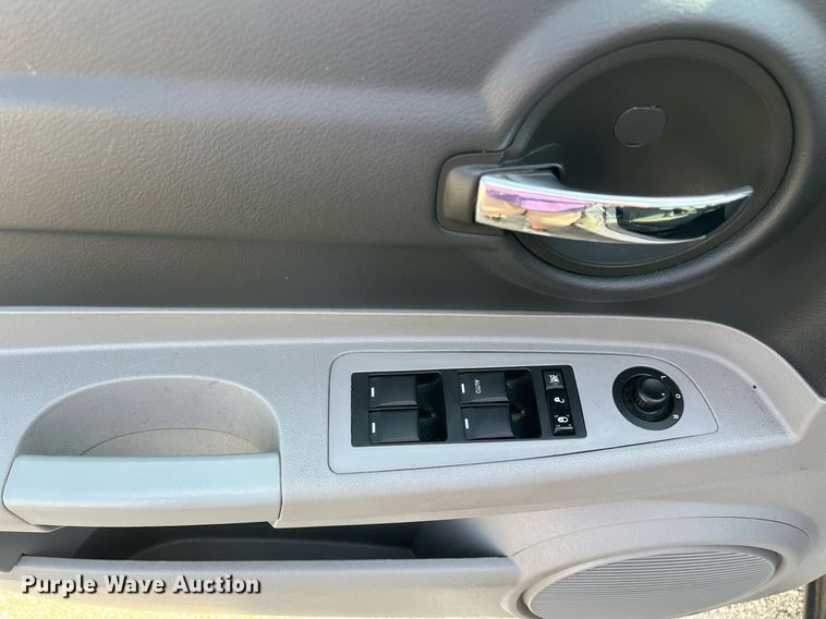 image for item LE9543 2007 Dodge Charger