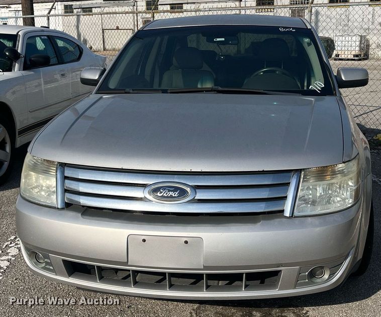image for item LE9544 2008 Ford Taurus