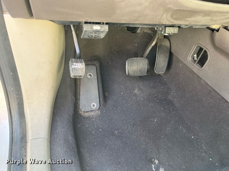 image for item LE9544 2008 Ford Taurus