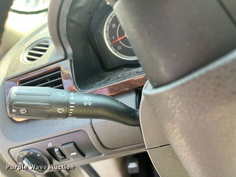 image for item LE9544 2008 Ford Taurus