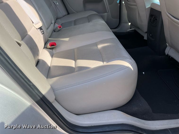 image for item LE9544 2008 Ford Taurus