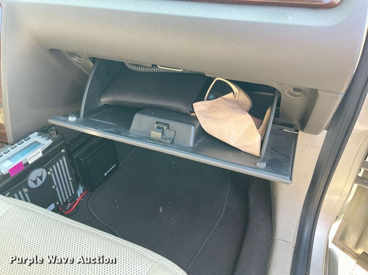 image for item LE9544 2008 Ford Taurus