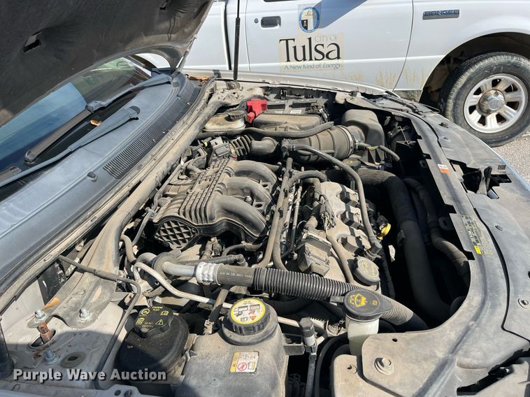 image for item LE9544 2008 Ford Taurus