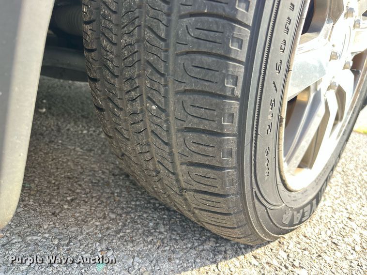 image for item LE9544 2008 Ford Taurus