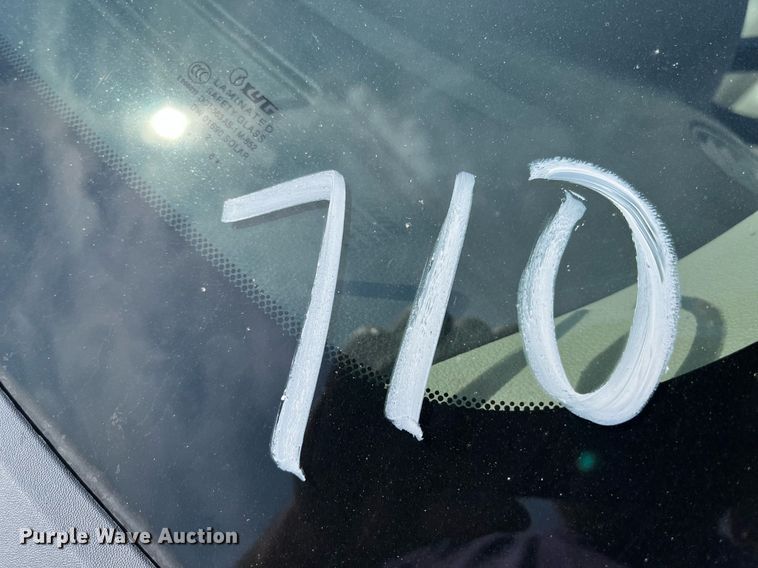 image for item LE9544 2008 Ford Taurus