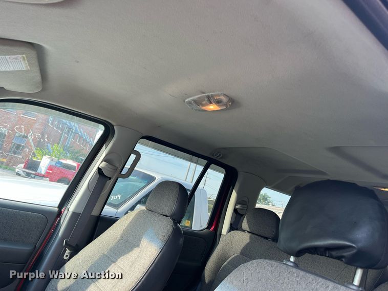 image for item LE9546 2005 Ford Explorer  SUV