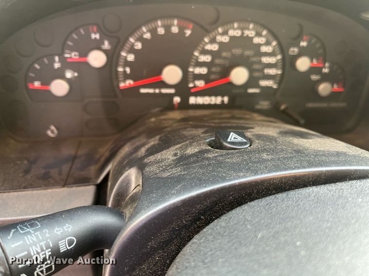 image for item LE9546 2005 Ford Explorer  SUV