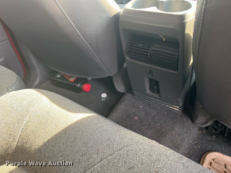 image for item LE9546 2005 Ford Explorer  SUV