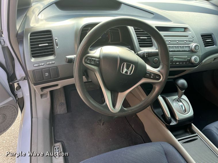 image for item LE9547 2009 Honda Civic