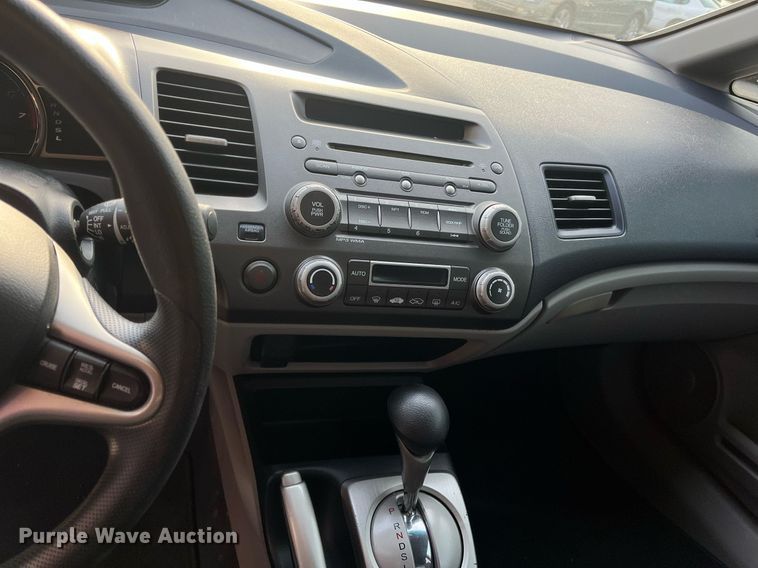 image for item LE9547 2009 Honda Civic