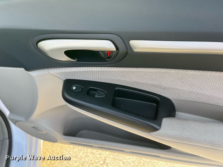 image for item LE9547 2009 Honda Civic