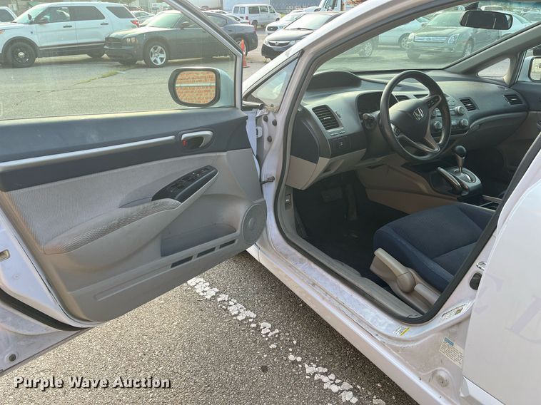 image for item LE9548 2009 Honda Civic