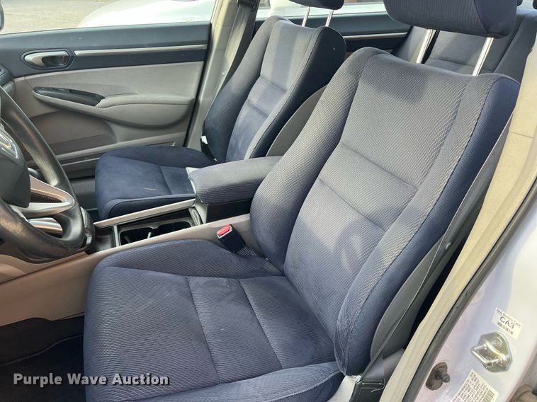 image for item LE9548 2009 Honda Civic