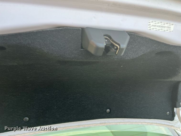 image for item LE9548 2009 Honda Civic