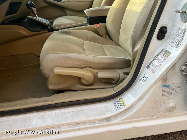 image for item LE9549 2008 Honda Civic