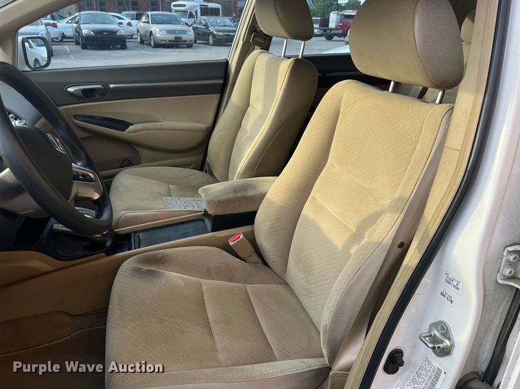 image for item LE9549 2008 Honda Civic