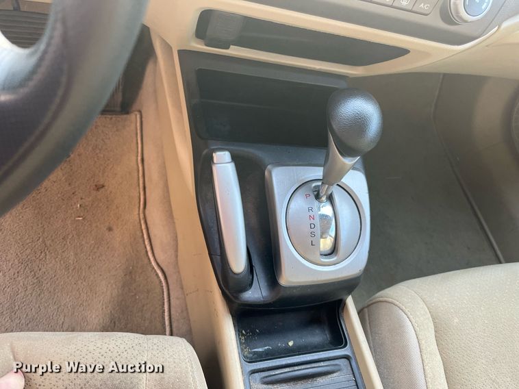 image for item LE9549 2008 Honda Civic