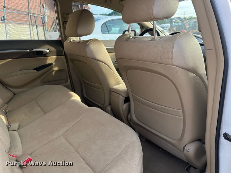 image for item LE9549 2008 Honda Civic