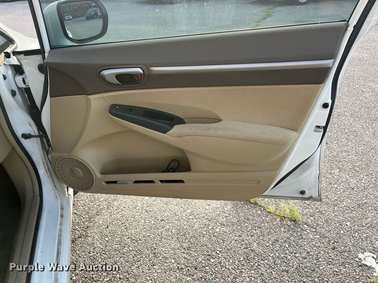 image for item LE9549 2008 Honda Civic