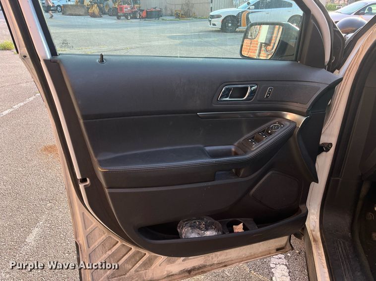 image for item LE9551 2013 Ford Explorer Police Interceptor  SUV