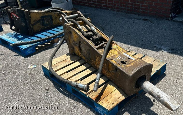 image for item LE9554 Indeco  breaker