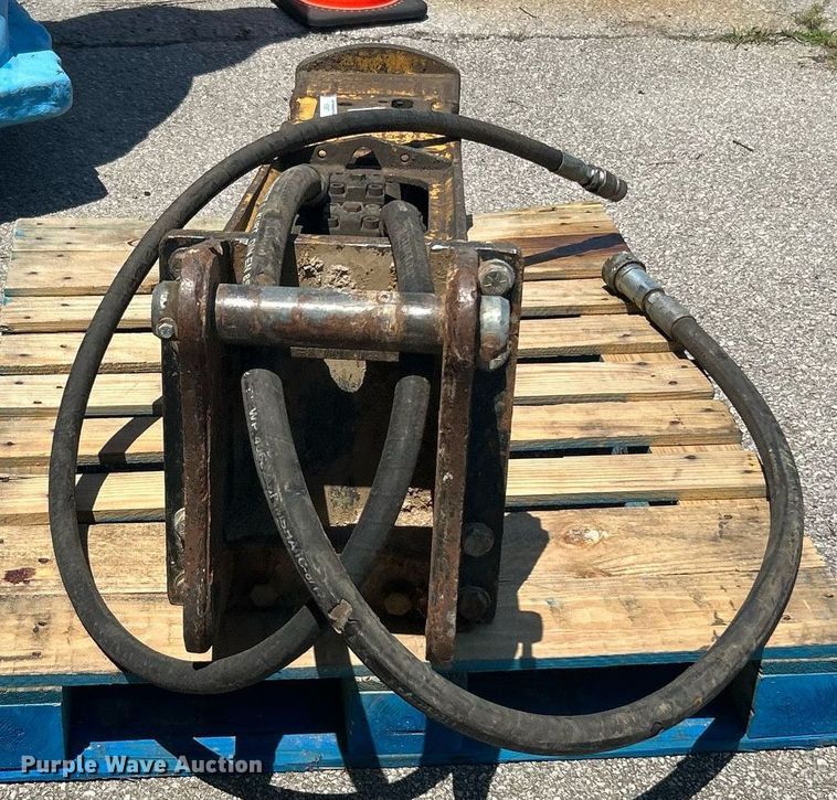 image for item LE9554 Indeco  breaker