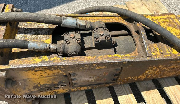 image for item LE9554 Indeco  breaker