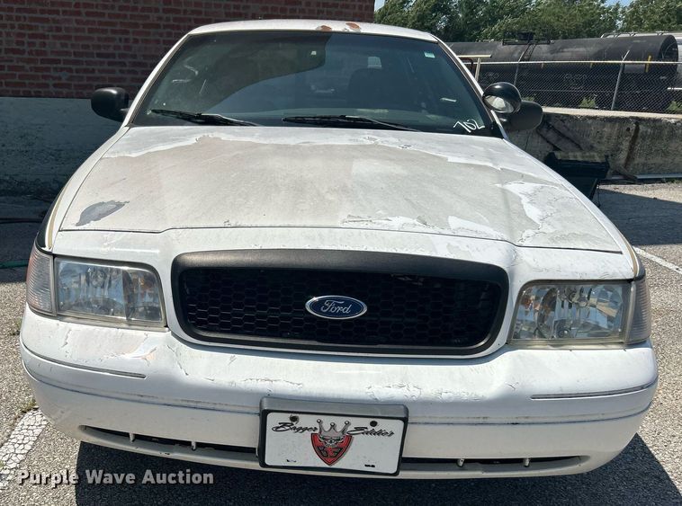 image for item LE9555 2007 Ford Crown Victoria Police Interceptor