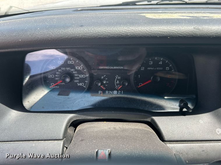 image for item LE9555 2007 Ford Crown Victoria Police Interceptor