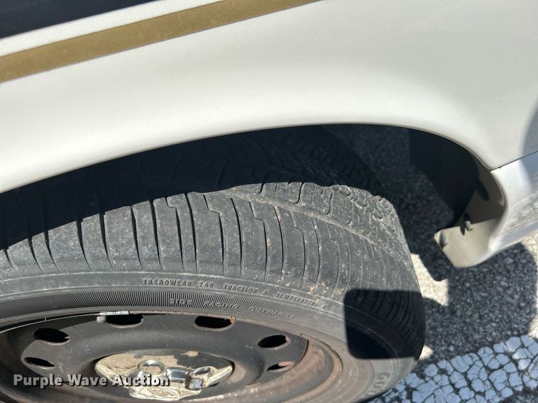 image for item LE9555 2007 Ford Crown Victoria Police Interceptor