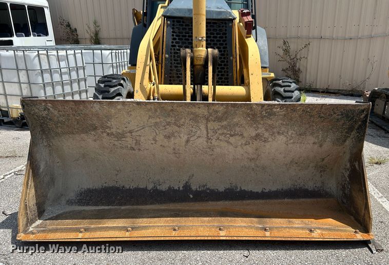 image for item LE9558 2005 John Deere 310SG  backhoe