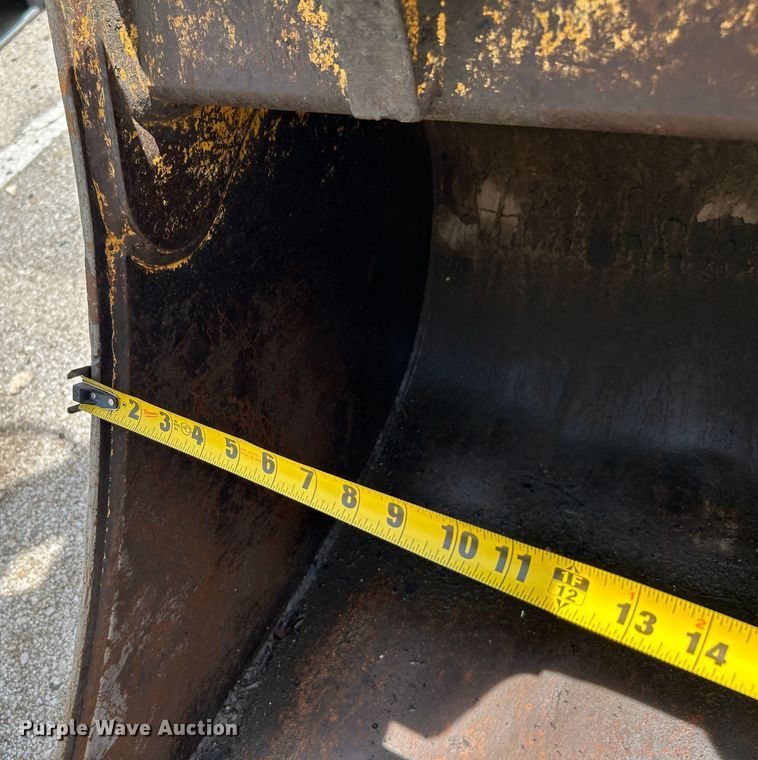 image for item LE9558 2005 John Deere 310SG  backhoe