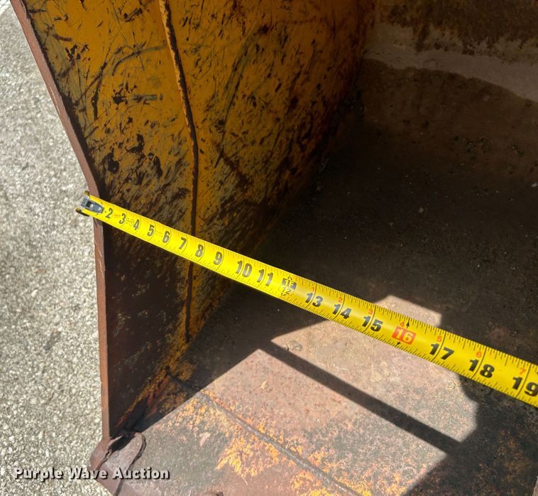 image for item LE9559 2010 John Deere 85D  mini excavator