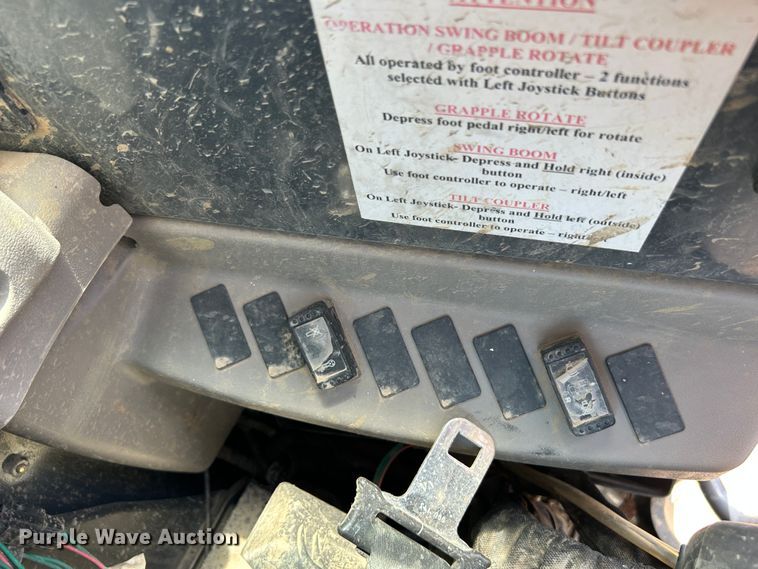 image for item LE9559 2010 John Deere 85D  mini excavator