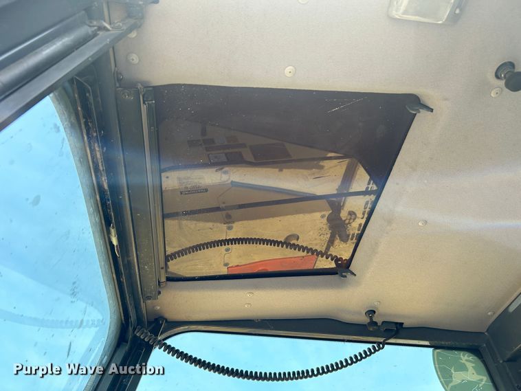 image for item LE9559 2010 John Deere 85D  mini excavator