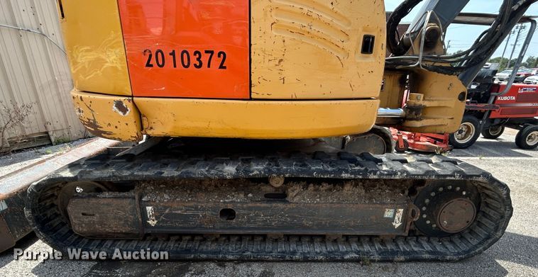 image for item LE9559 2010 John Deere 85D  mini excavator