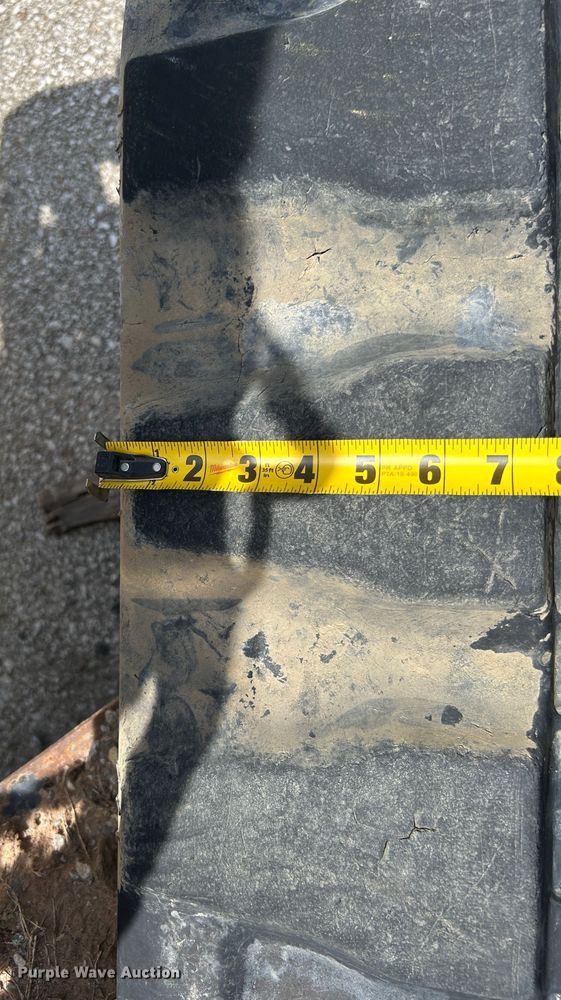 image for item LE9559 2010 John Deere 85D  mini excavator