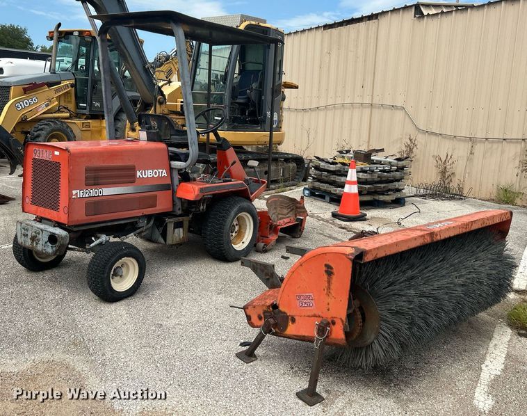 image for item LE9560 Kubota F2100E  lawn mower