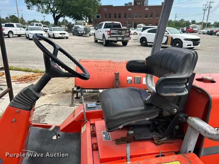 image for item LE9560 Kubota F2100E  lawn mower