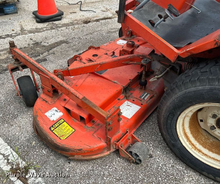 image for item LE9560 Kubota F2100E  lawn mower