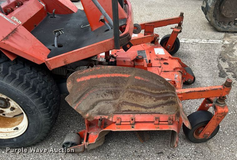 image for item LE9560 Kubota F2100E  lawn mower