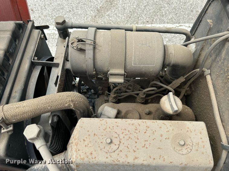 image for item LE9560 Kubota F2100E  lawn mower