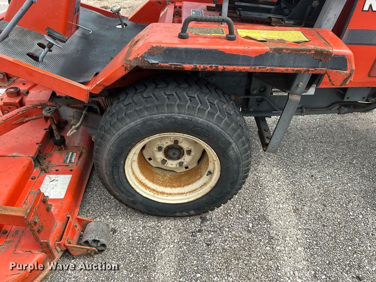 image for item LE9560 Kubota F2100E  lawn mower